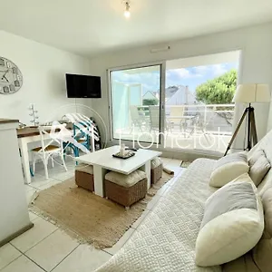  Appartement T2 à 50m De Locéan France